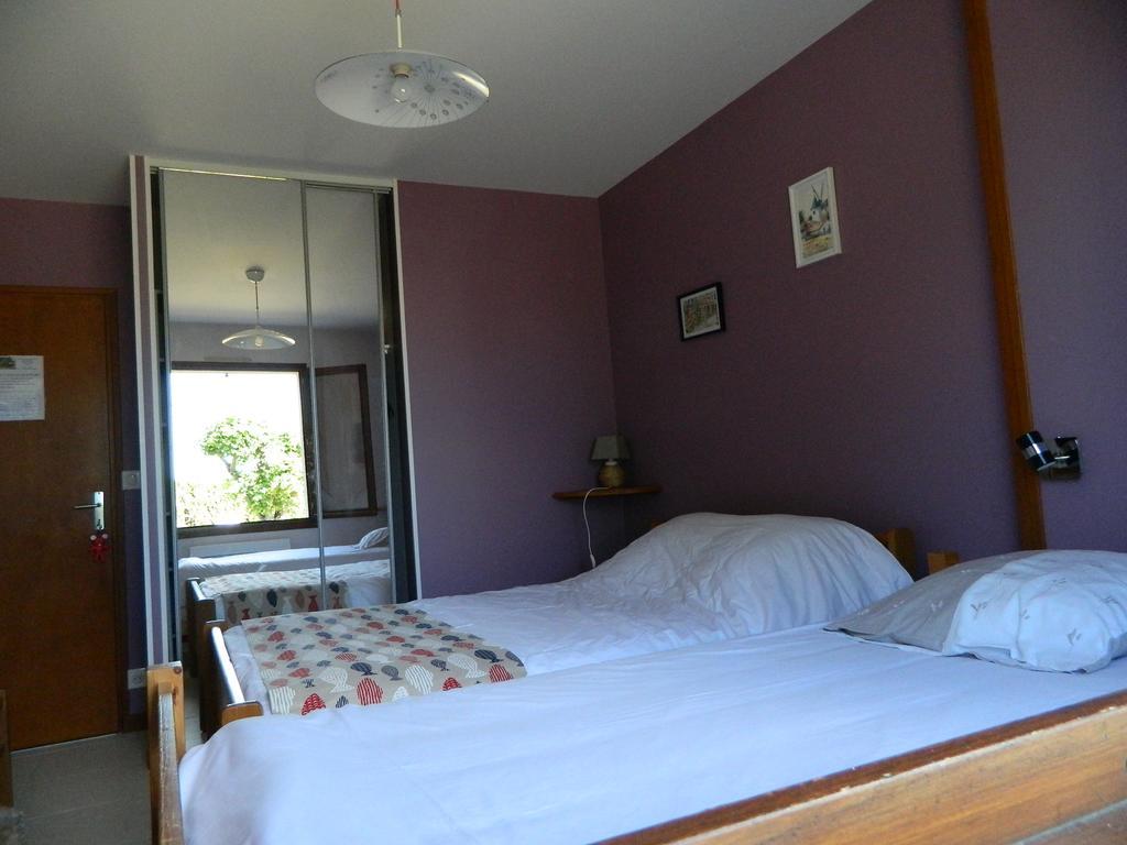 Chambre D'Hotes Les 3 Moulins Cozes Dış mekan fotoğraf
